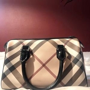 Burberry Purse